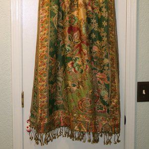 Dahlia Scarf Shawl NWT